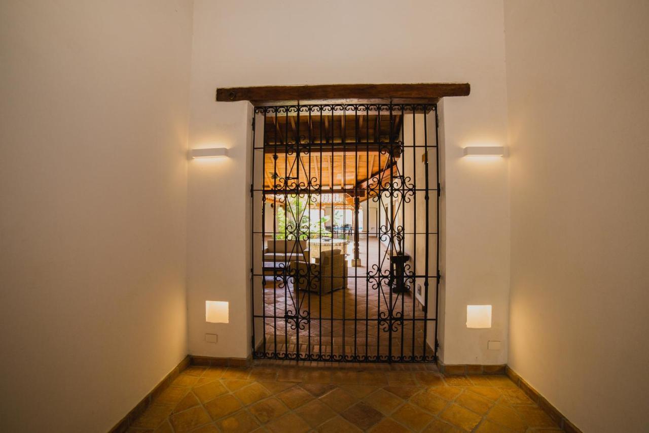 Karakali Boutique Hotel Mompos Ngoại thất bức ảnh