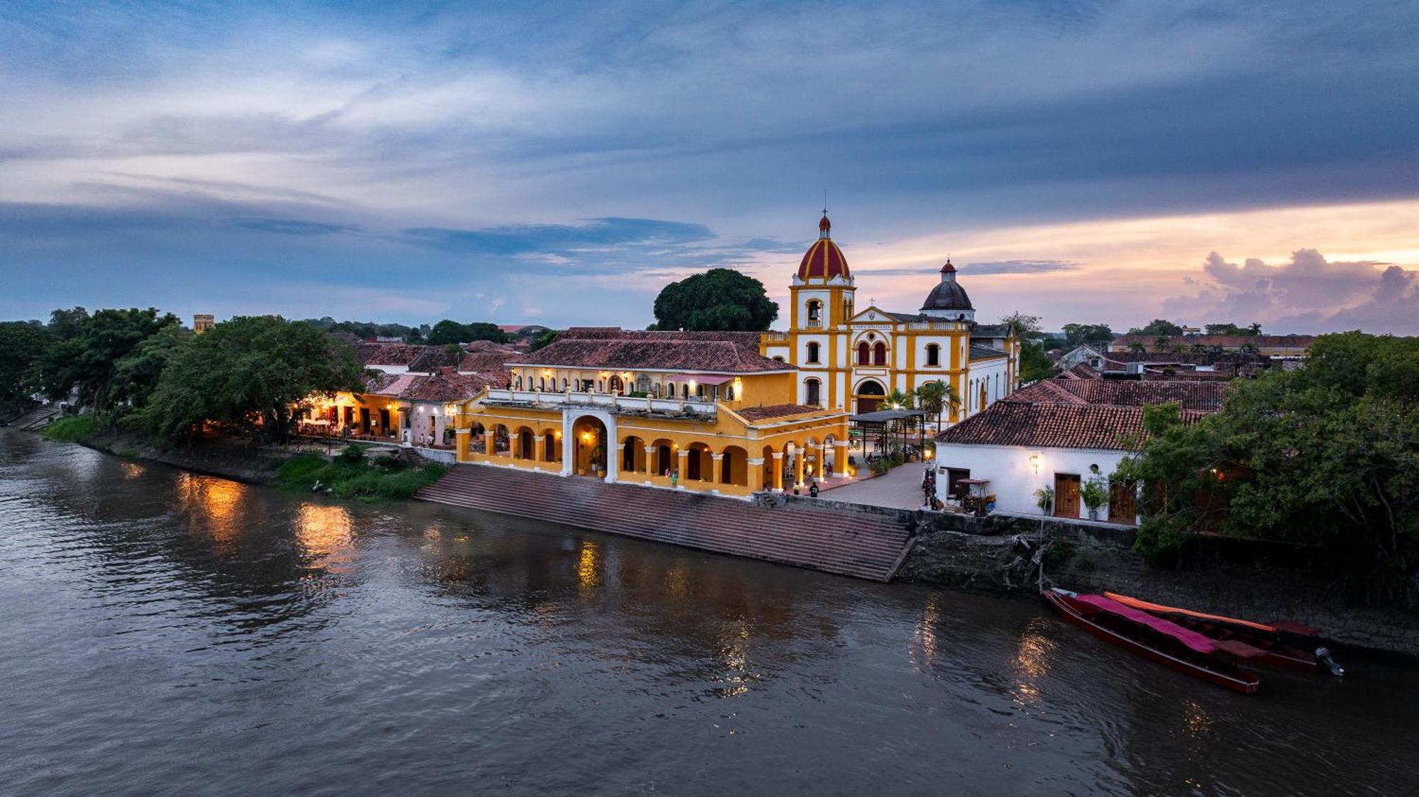 Karakali Boutique Hotel Mompos Ngoại thất bức ảnh