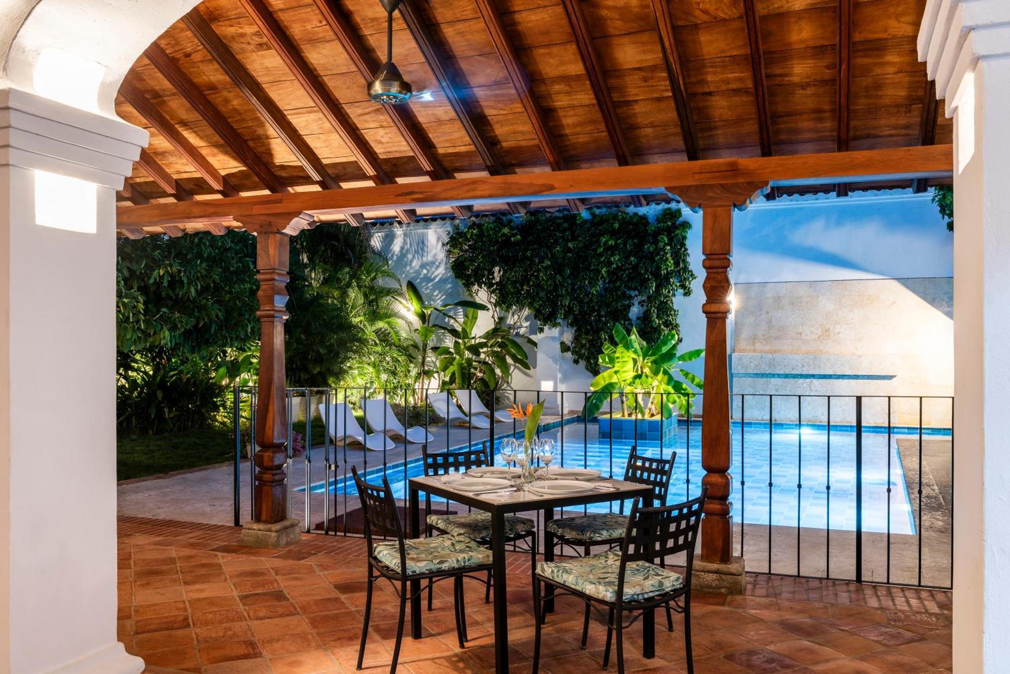 Karakali Boutique Hotel Mompos Ngoại thất bức ảnh