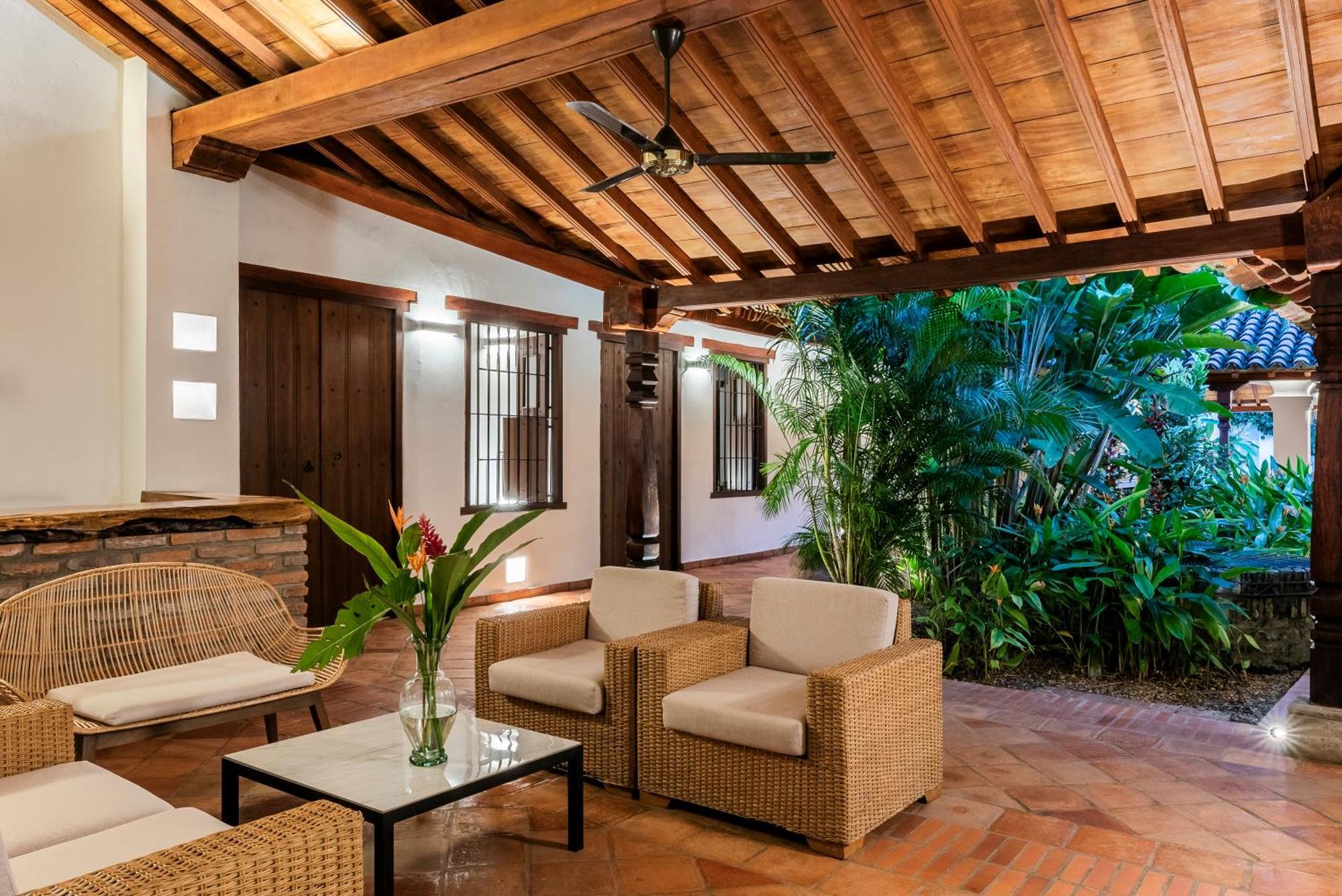 Karakali Boutique Hotel Mompos Ngoại thất bức ảnh