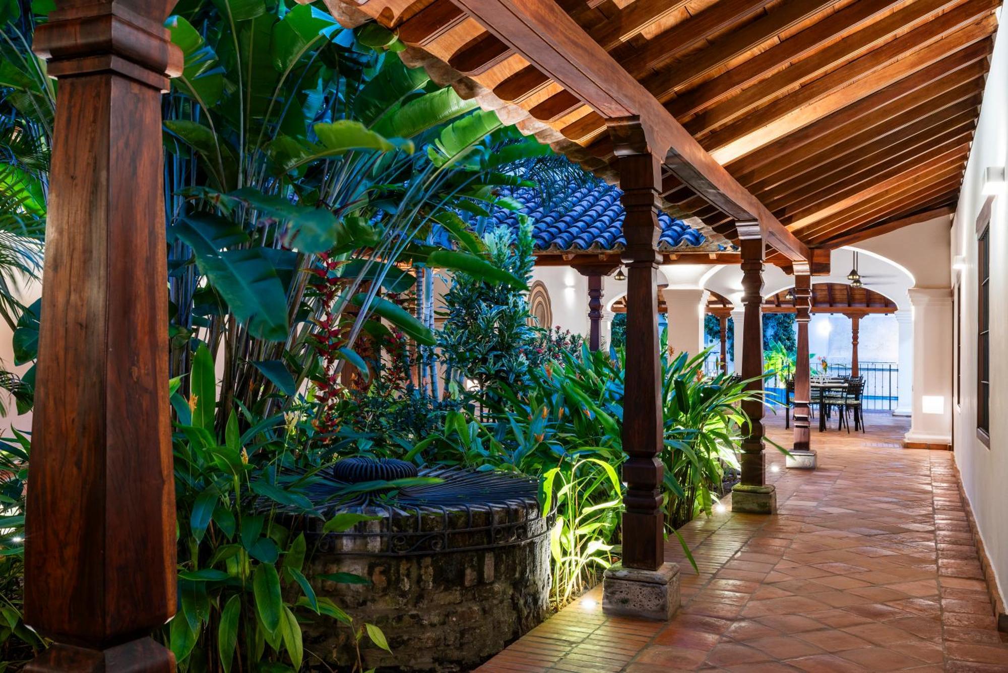 Karakali Boutique Hotel Mompos Ngoại thất bức ảnh